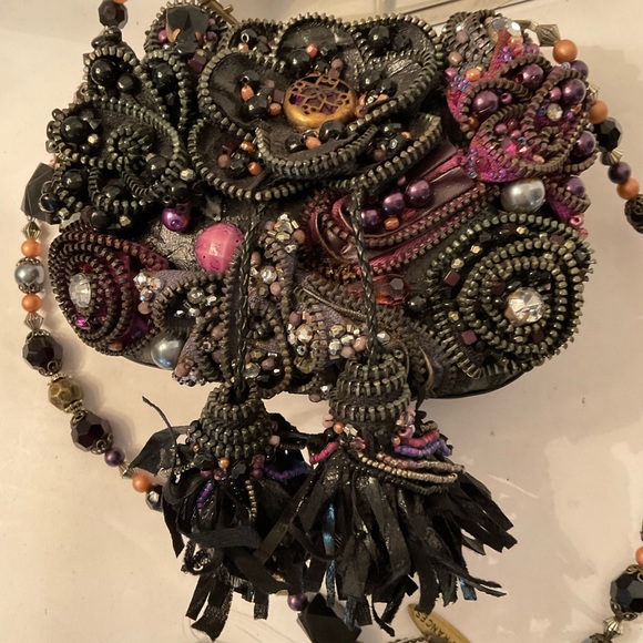 Mary Frances evening bag - Picture 4 of 7